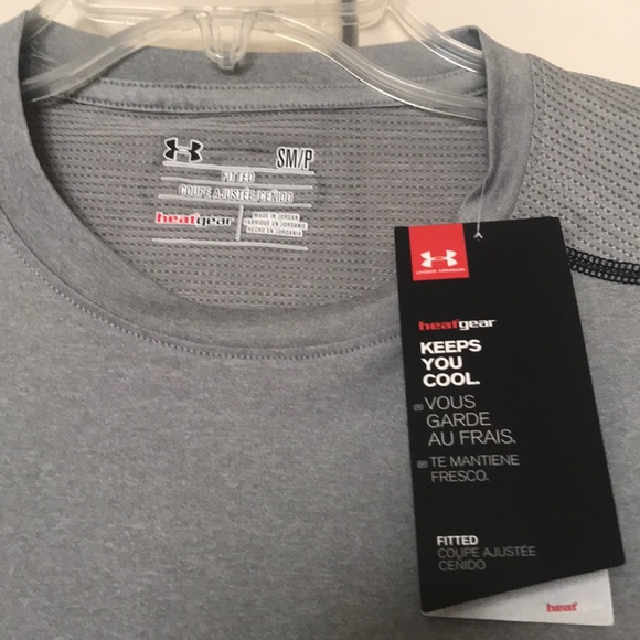 Men’s Gray Under Armour Athletic T-Shirt - Picture 2 of 4